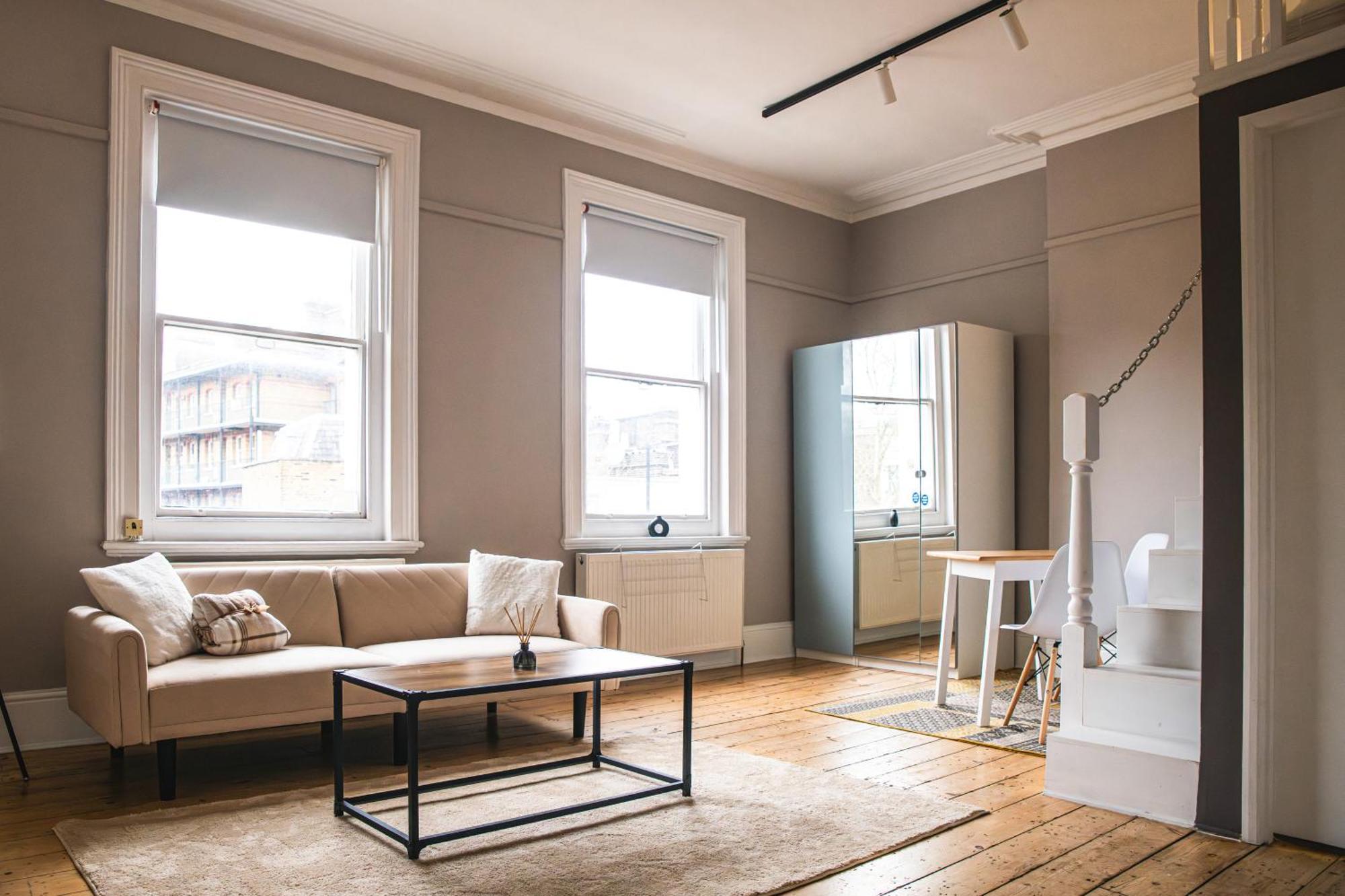 A Modern Rustic Appartement *